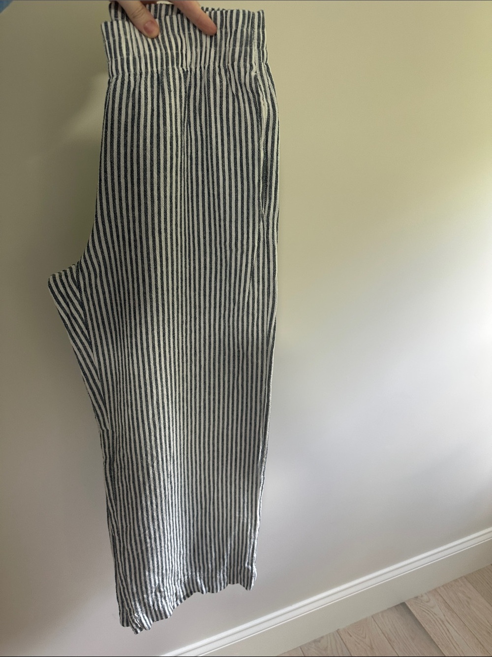 Striped Muted Teal and White Lightweight Lounge Pants Elastic Waist Wide Leg - Picture 5 of 9